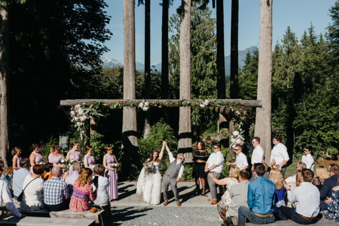 Snohomish Wedding Venue The Lookout Lodge Bride Groom Bridesmaid Groomsmen Woodland Wedding Venue with Mountain Views